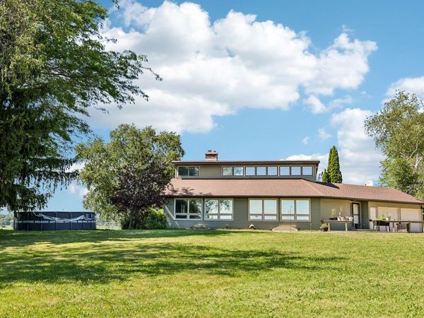N3943 Oconnor Road, Columbus, WI 53925