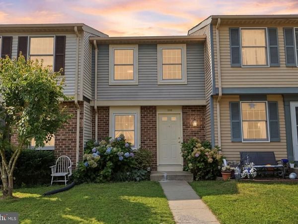 1305 ELM GROVE CIRCLE, SILVER SPRING, MD 20905