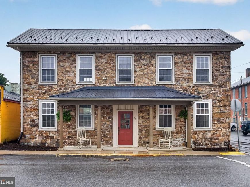 41 N Market Street, Millerstown, PA 17062 Main Photo