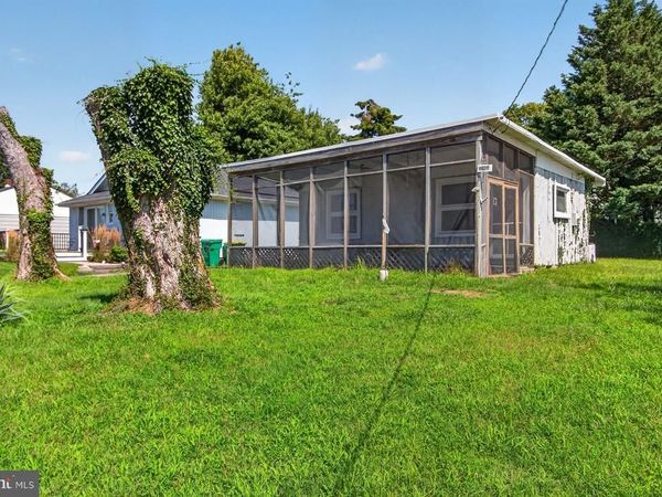 37405 4TH STREET, REHOBOTH BEACH, DE 19971