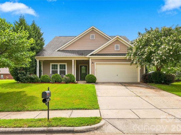 116 Water Ski Drive , Statesville, NC 28677