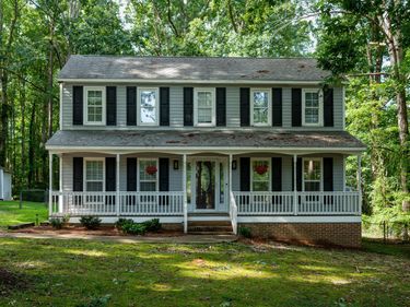 1011 Homestead Place, Zebulon, NC 27597