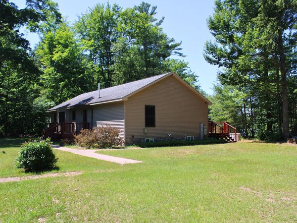 3767 Peninsula Point RD, Munising, MI 49862