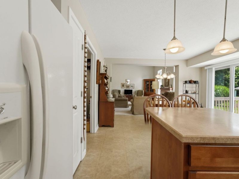 398 Shawnee Loop S, Pataskala, OH 43062 Photo 14