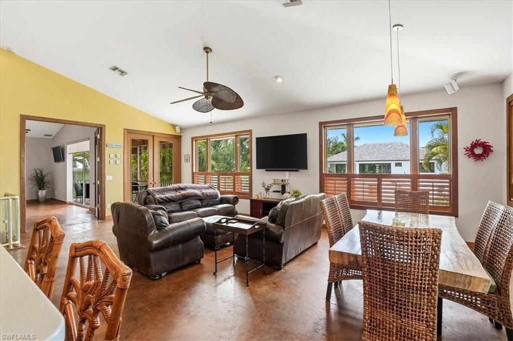 1680 Avion Pl, Naples, FL 34104 Photo