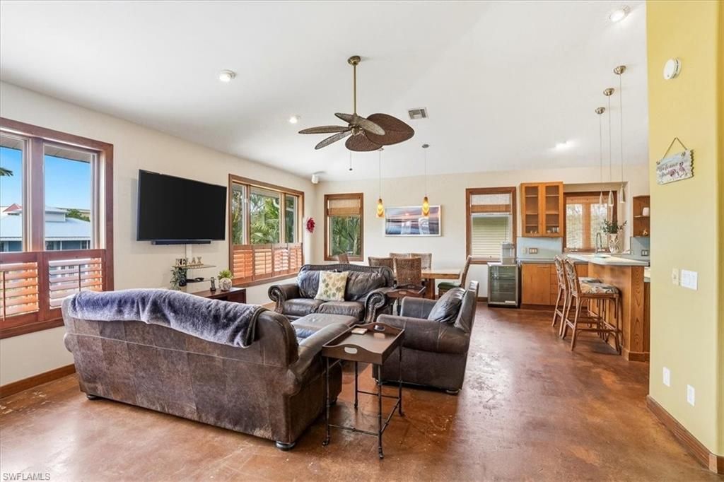 1680 Avion Pl, Naples, FL 34104 Photo