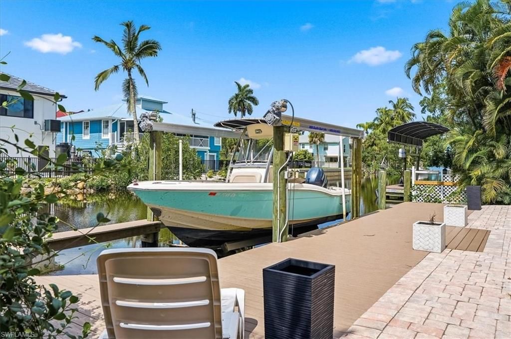 1680 Avion Pl, Naples, FL 34104 Photo