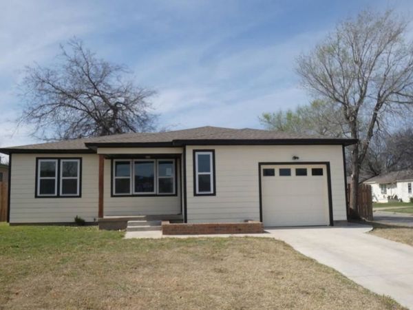 2510 NW 15th St, Lawton, OK 73507