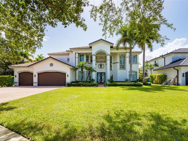 4918 SW 195th Ter, Miramar, FL 33029