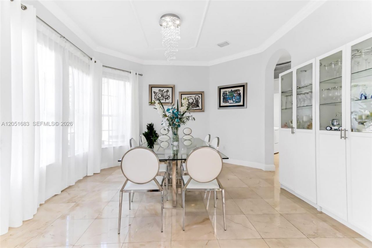 4918 SW 195th Ter, Miramar, FL 33029 Photo