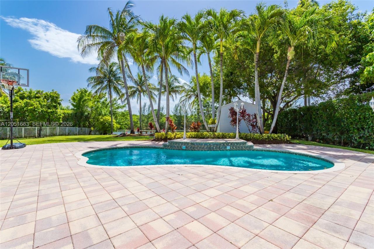 4918 SW 195th Ter, Miramar, FL 33029 Photo