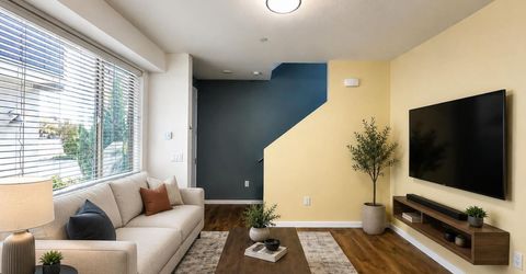 166 Log Pond Ln, Sacramento, CA 95818 Photo