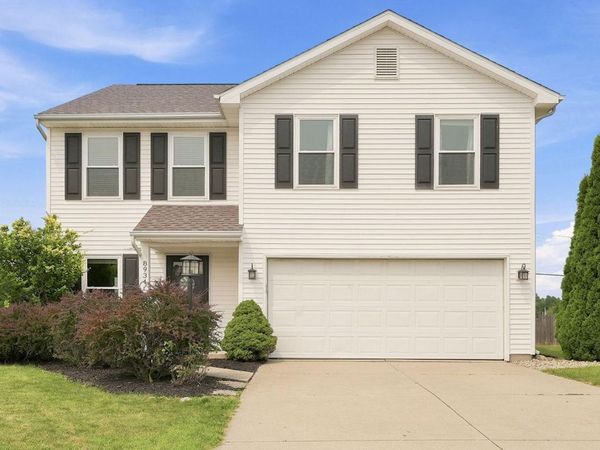 8934 Crosier Lane, Fort Wayne, IN 46825