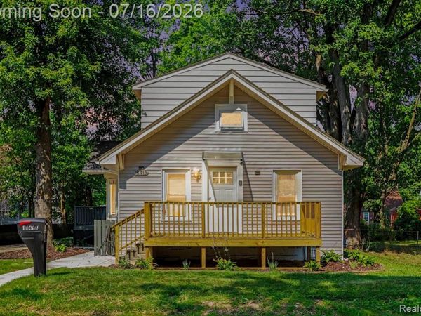 18415 Five Points Street, Redford Twp, MI 48240
