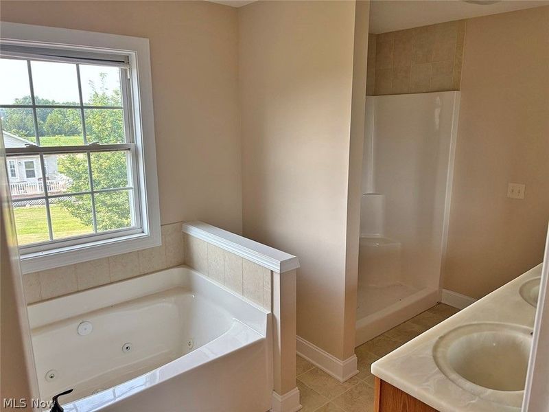1196 Marigold Street NW, Hartville, OH 44632 Photo 11
