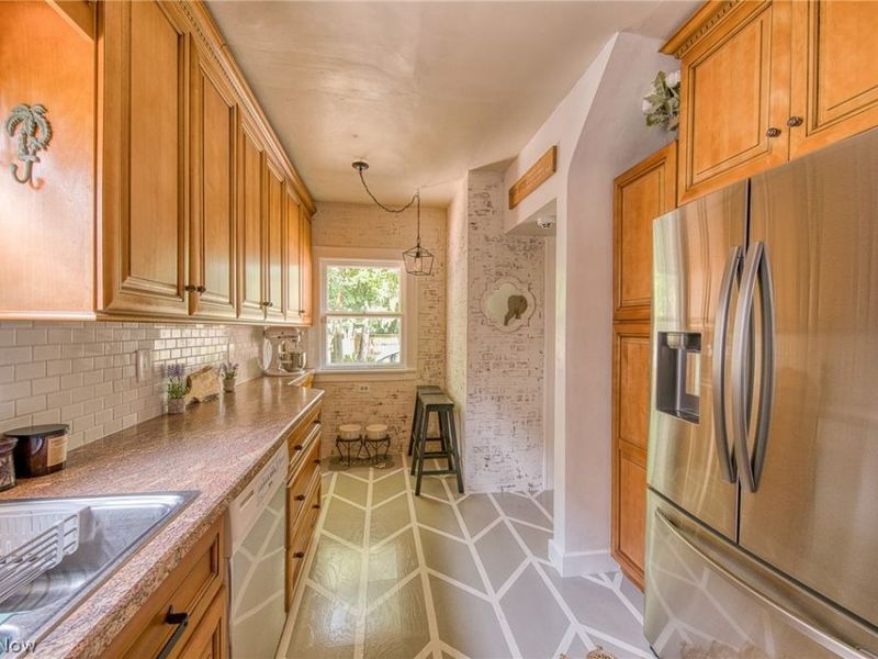 943 Cambridge Road, Cleveland Heights, OH 44121 Photo 16
