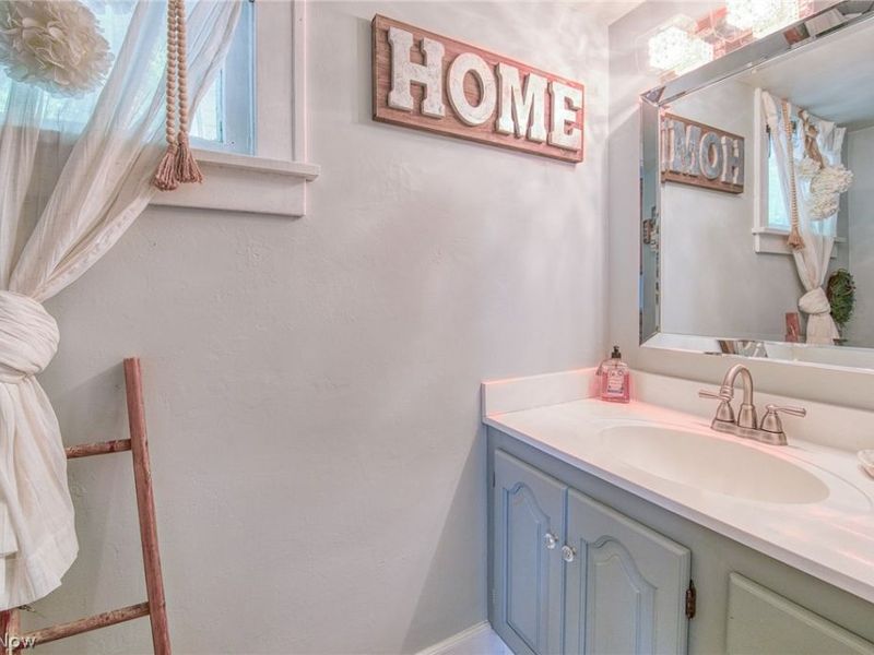 943 Cambridge Road, Cleveland Heights, OH 44121 Photo 19