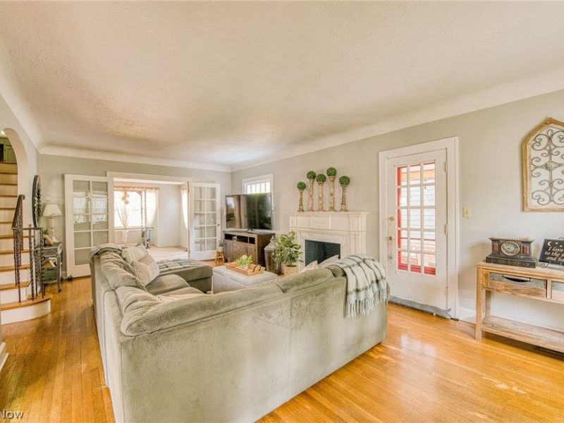 943 Cambridge Road, Cleveland Heights, OH 44121 Photo 9