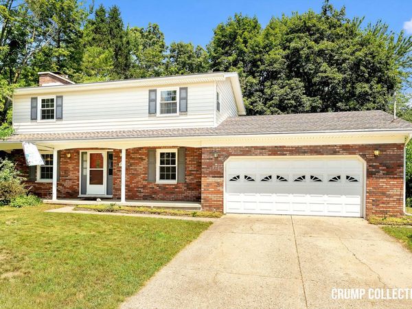 2388 Quincy Avenue, Portage, MI 49024