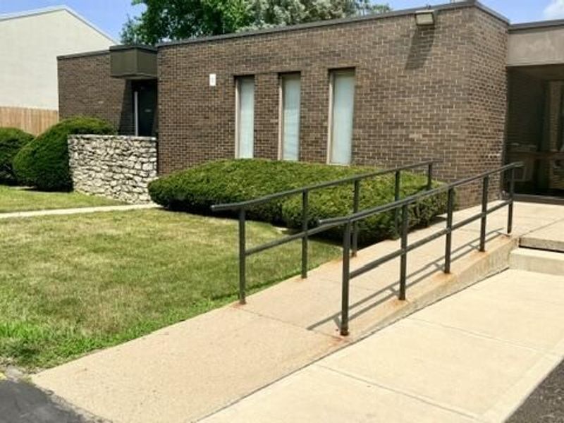 1919 E High Street, Springfield, OH 45505 Photo 4