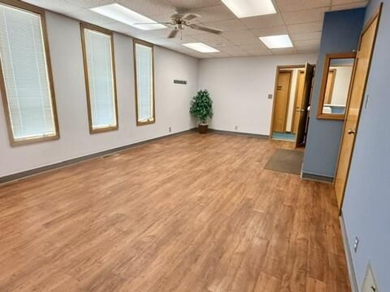 1919 E High Street, Springfield, OH 45505 Photo 7