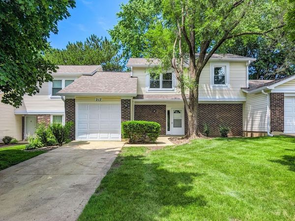 217 Tamarack Drive , Bloomingdale, IL 60108