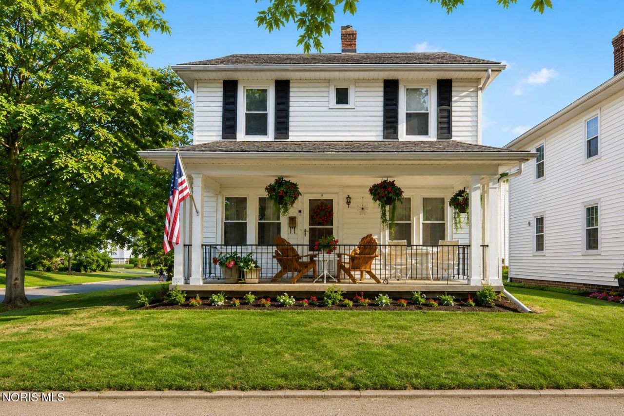 2401 Georgetown Avenue , Toledo, OH 43613 Main Photo