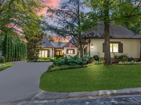 4033 S Xanthus Avenue , Tulsa, OK 74105