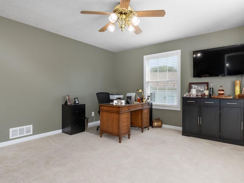 1460 Colburn Drive , Zanesville, OH 43701 Photo 5