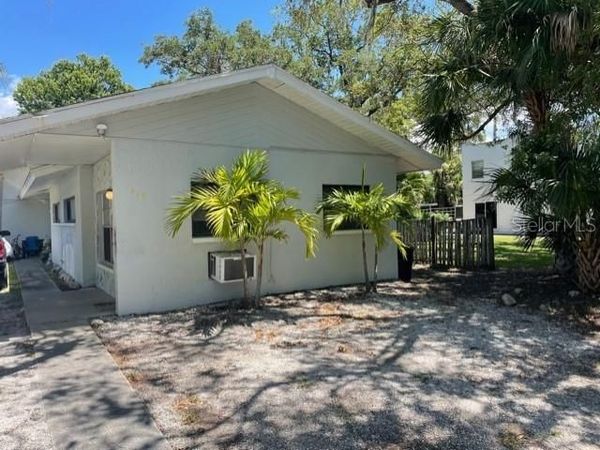 419 PINEAPPLE STREET , Unit 1, TARPON SPRINGS, FL 34689