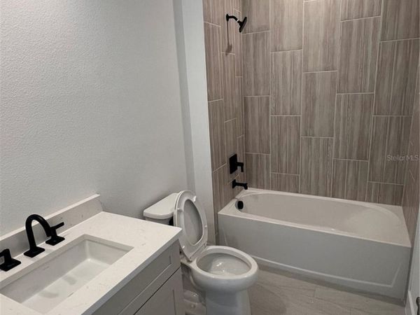1605 STONECLIFF DRIVE , APOPKA, FL 32703