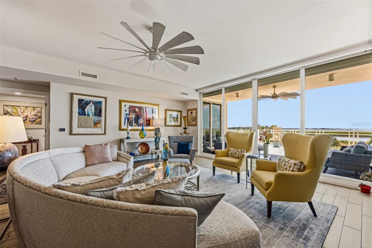 795 Collany Road, Unit 204, Tierra Verde, FL 33715 Photo