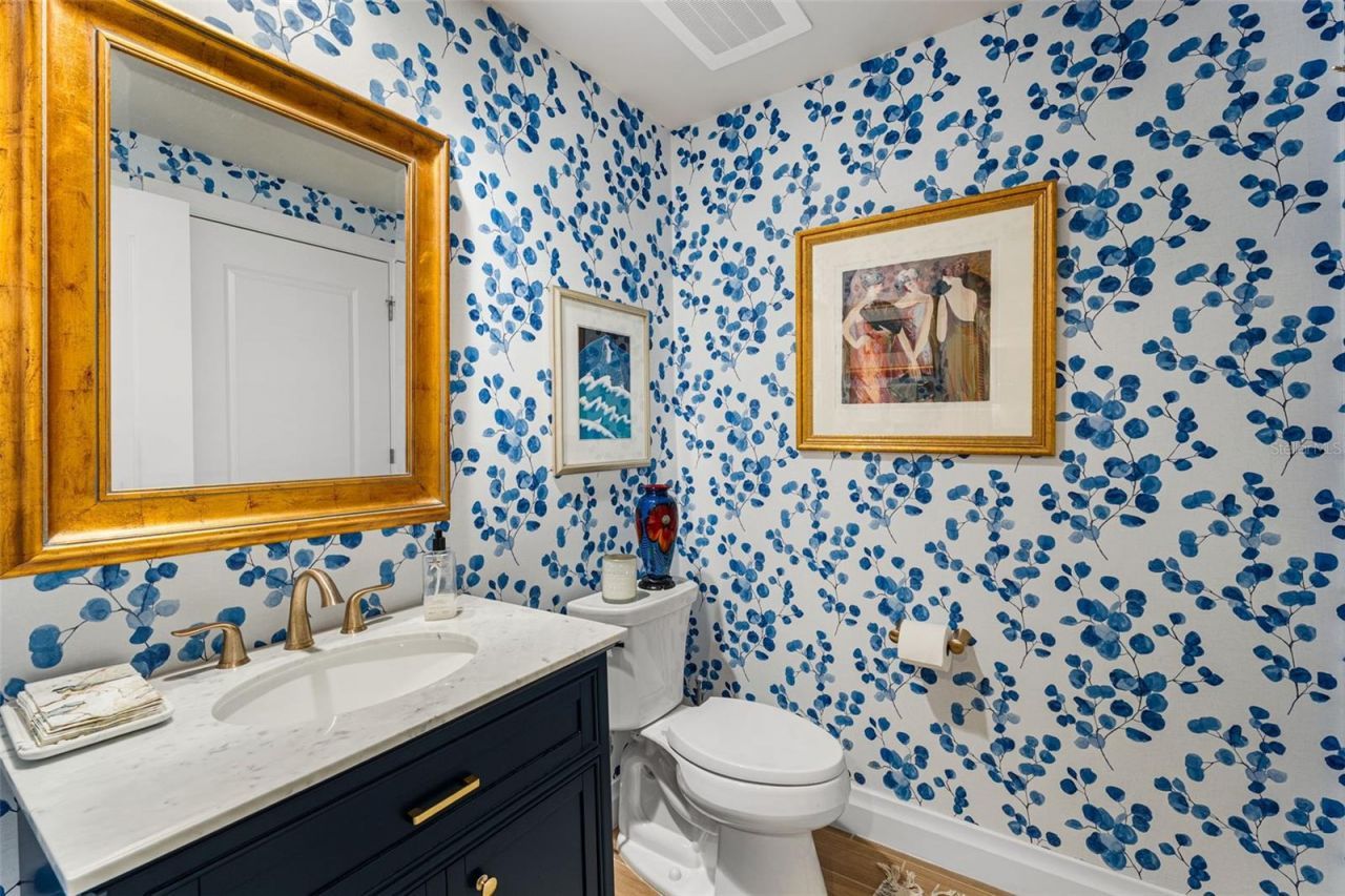 795 Collany Road, Unit 204, Tierra Verde, FL 33715 Photo