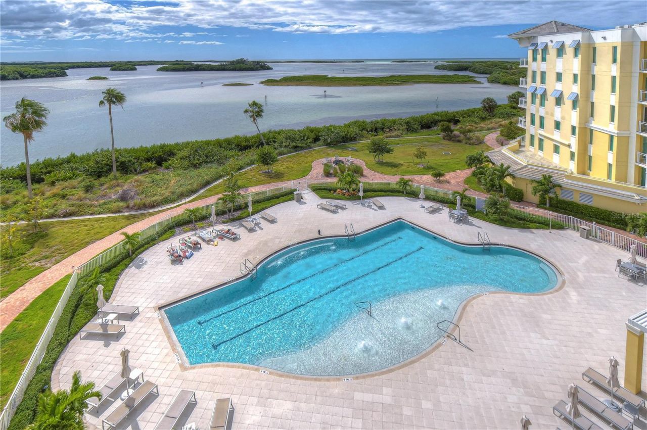 795 Collany Road, Unit 204, Tierra Verde, FL 33715 Photo