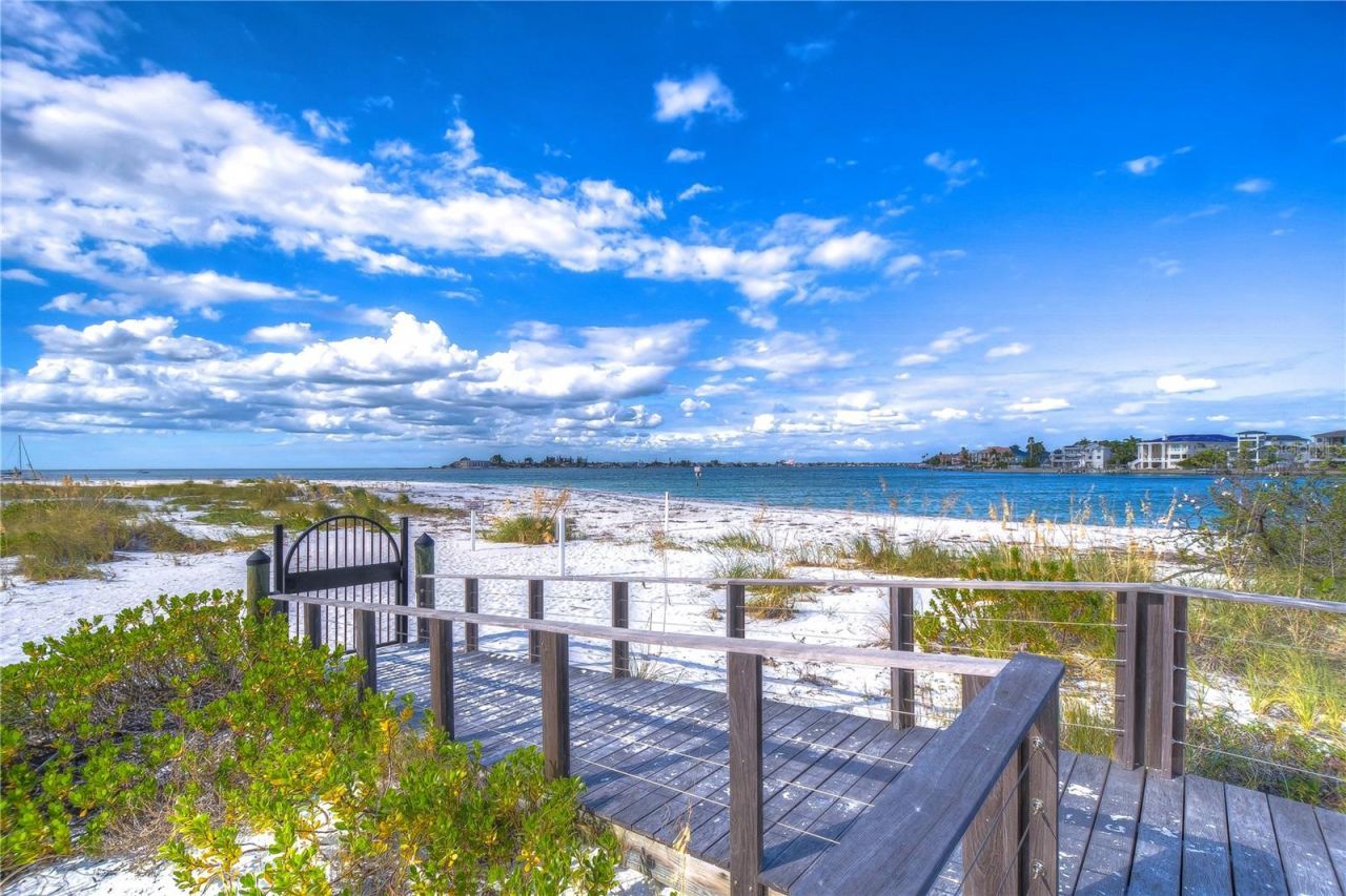 795 Collany Road, Unit 204, Tierra Verde, FL 33715 Photo