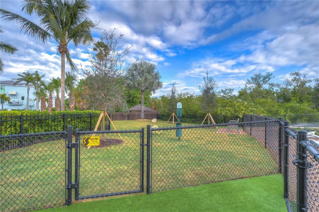 795 Collany Road, Unit 204, Tierra Verde, FL 33715 Photo