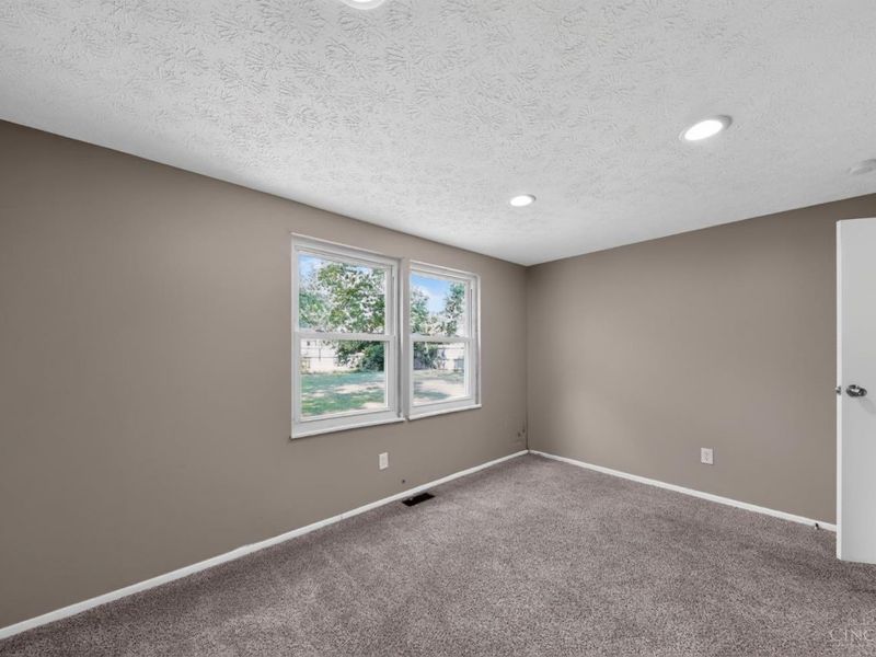 9845 Loralinda Drive, Colerain Township, OH 45251 Photo 17