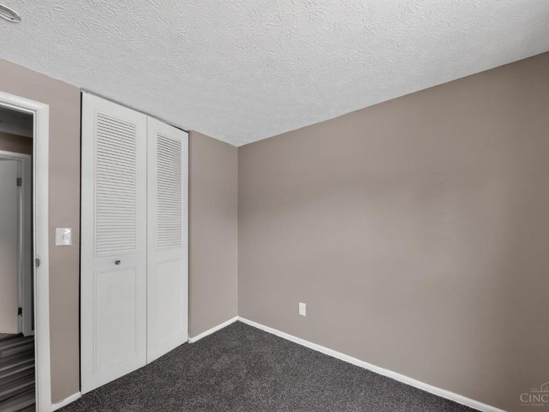 9845 Loralinda Drive, Colerain Township, OH 45251 Photo 20