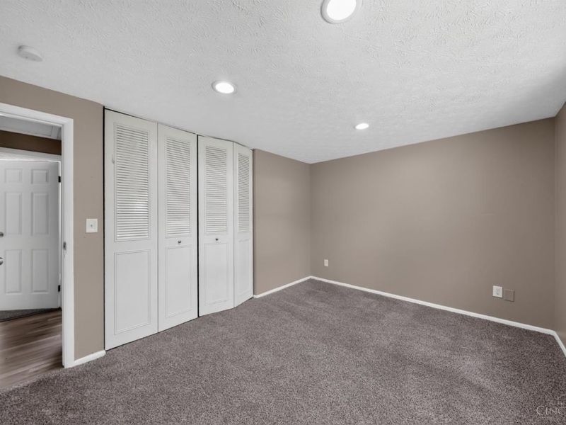 9845 Loralinda Drive, Colerain Township, OH 45251 Photo 23