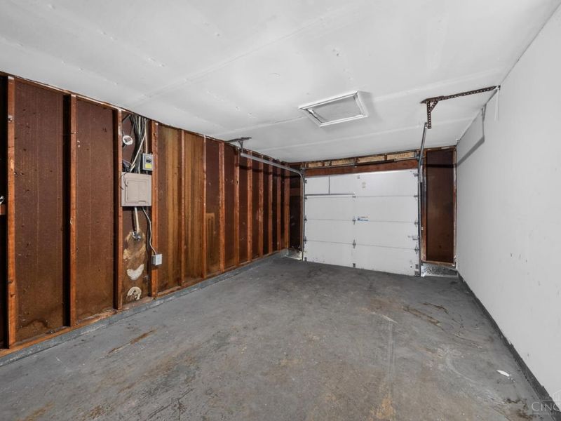 9845 Loralinda Drive, Colerain Township, OH 45251 Photo 29