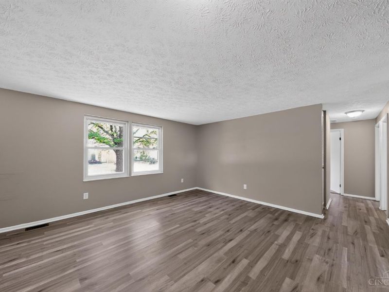 9845 Loralinda Drive, Colerain Township, OH 45251 Photo 9