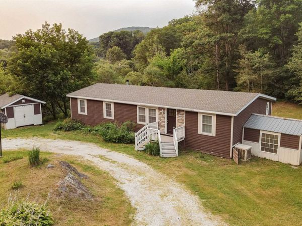 5190 Whipple Hollow Road, Pittsford, VT 05744