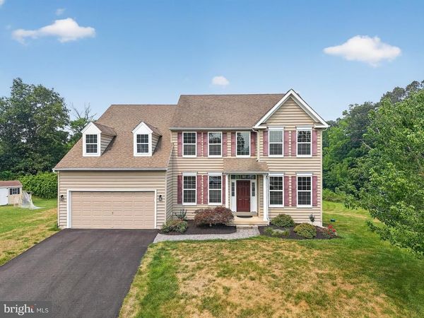 1100 AUTUMNVIEW LANE, POTTSTOWN, PA 19464