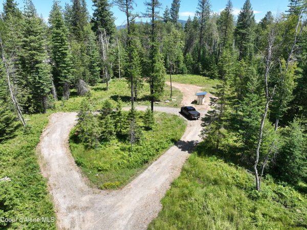 Wild Fawn Rd , Sagle, ID 83860