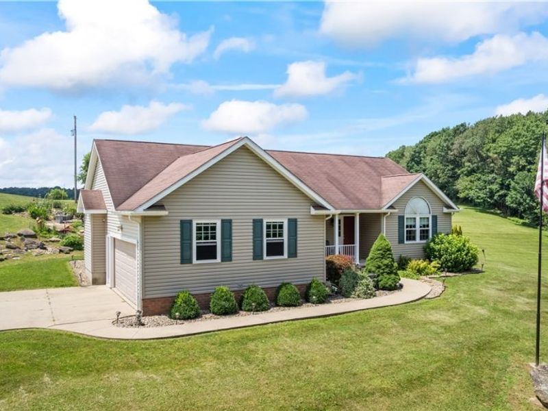 3050 Bronze Road NW, Carrollton, OH 44615 Photo 3