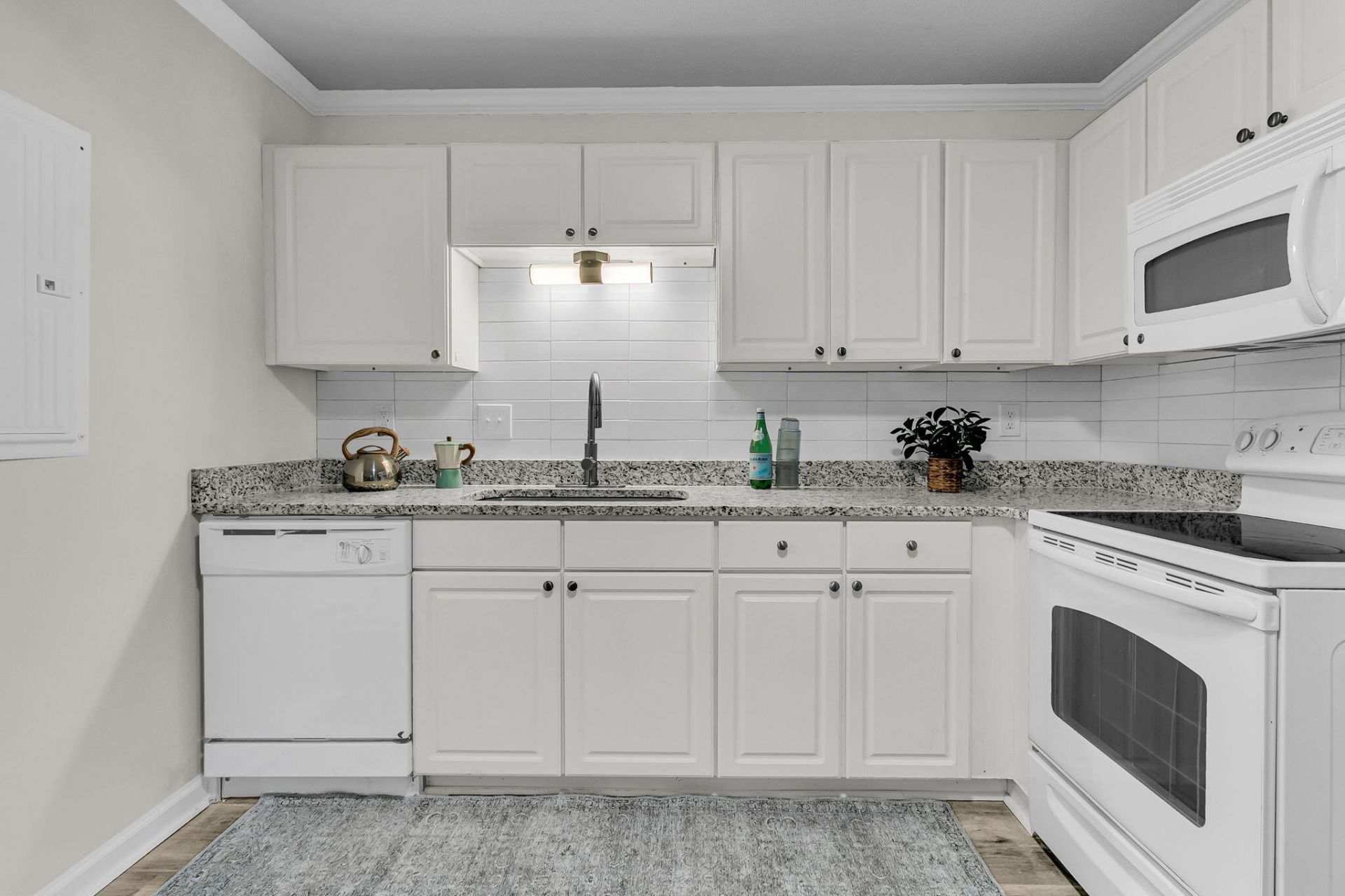 1713 Boone Hall Drive Photo 11