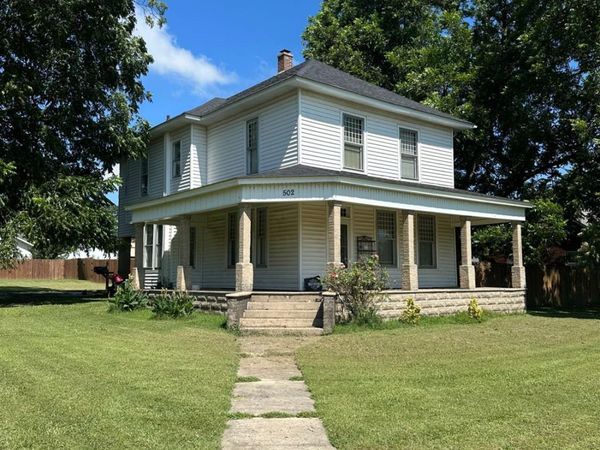 502 W 6th Street, Rector, AR 72461
