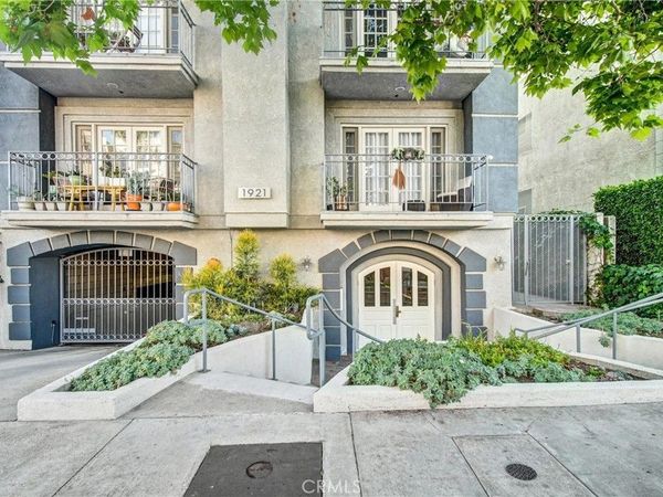 1921 Malcolm Avenue, Unit 201, Los Angeles, CA 90025