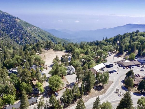 32065 Hunsaker way, Running Springs, CA 92382