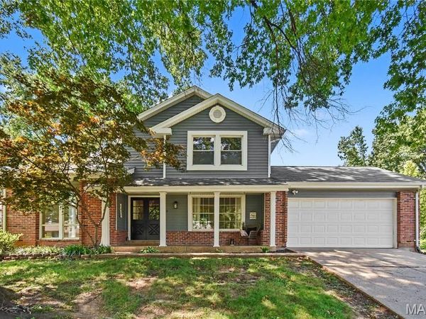 22 Normandy Drive, Lake St Louis, MO 63367